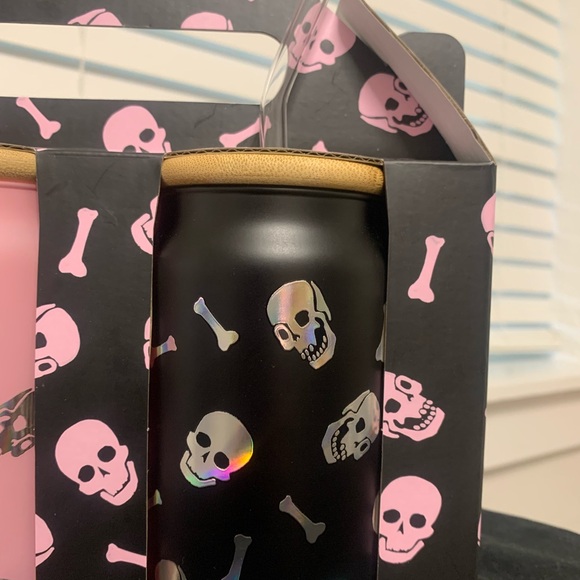 GLASS TUMBLER SET OF 2  PINK AND BLACK SEASONAL DESIGN 16.9 OZ - Picture 3 of 3